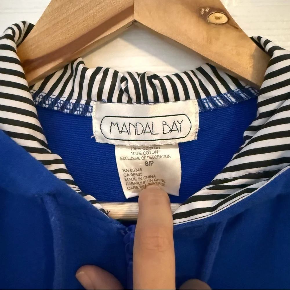 Mandal Bay Full Zip Sleeveless Vest Blue Embroidered Hooded Vest 100% Cotton SP - Picture 3 of 7